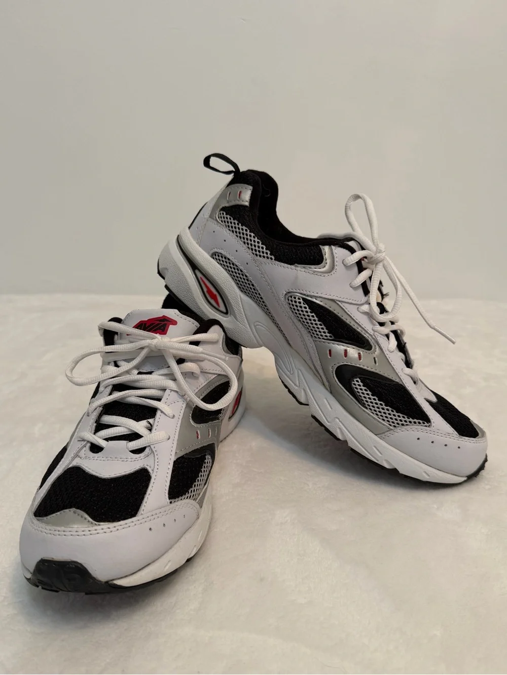 Avia Wyatt Cantilever Lace up Sneaker Men's Size 10 White Running Shoe